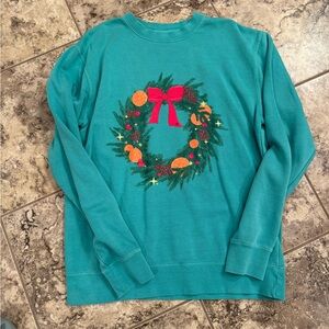 Living Fully Sweatshirt with Wreath Design